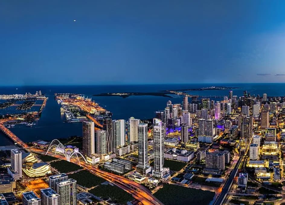 Elegance at E11even Miami Residences