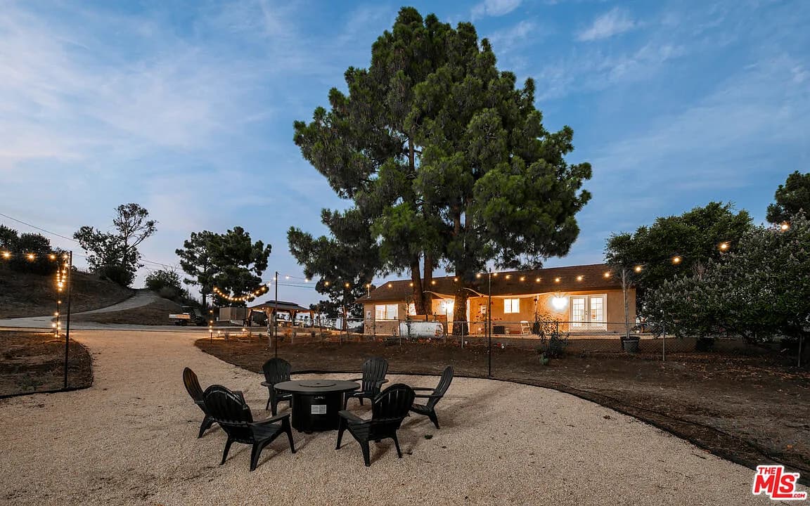 1636 Decker Rd, Malibu, CA 90265