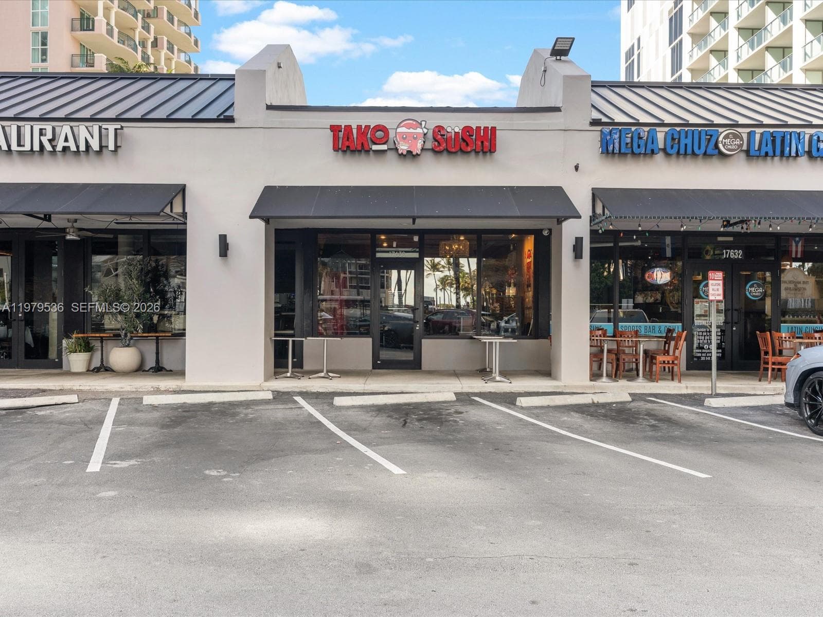 Turnkey Restaurant, Prime Location Fully Operating Business in Sunny Isles Beach