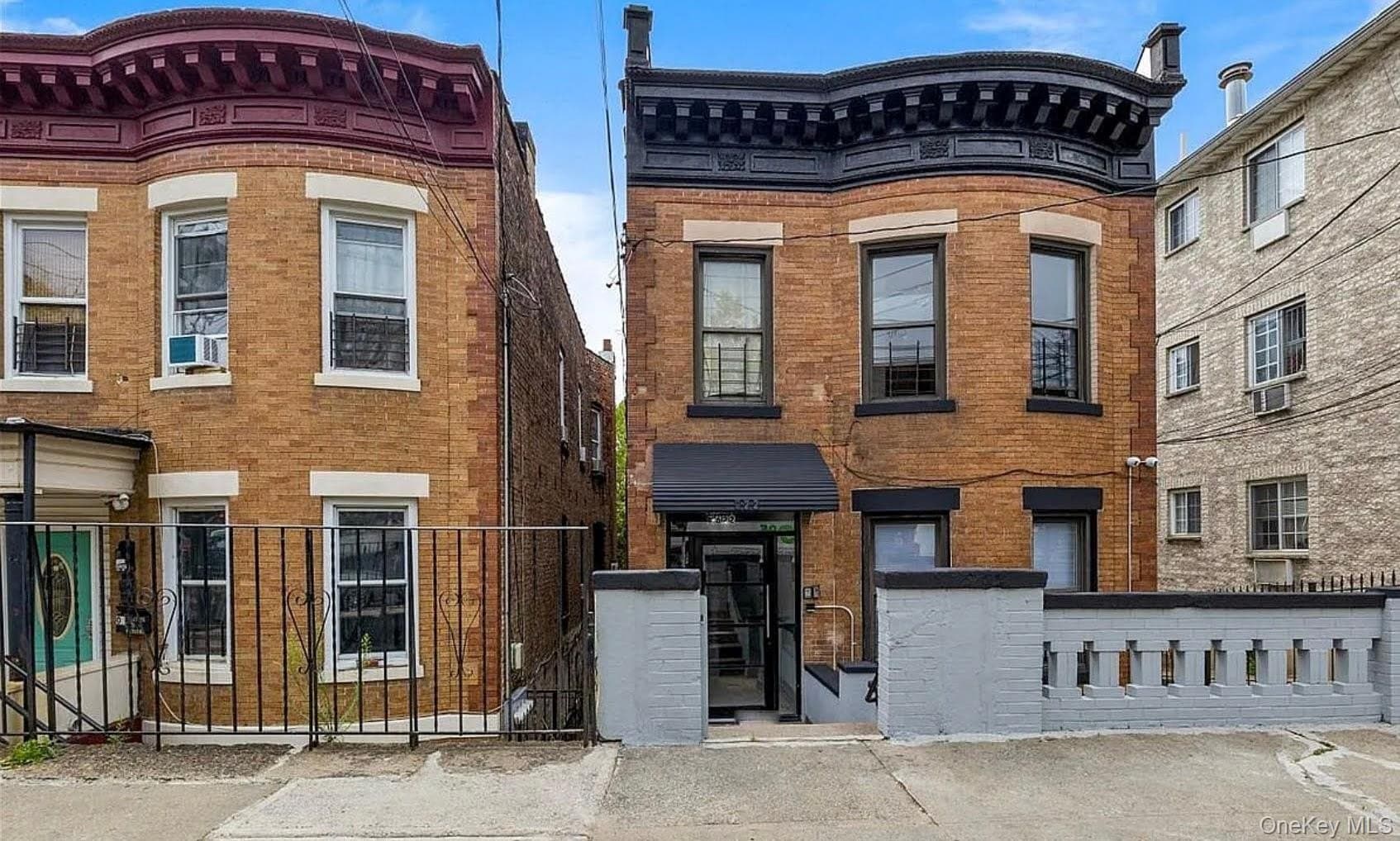 622 Mead St, Bronx, NY 10460